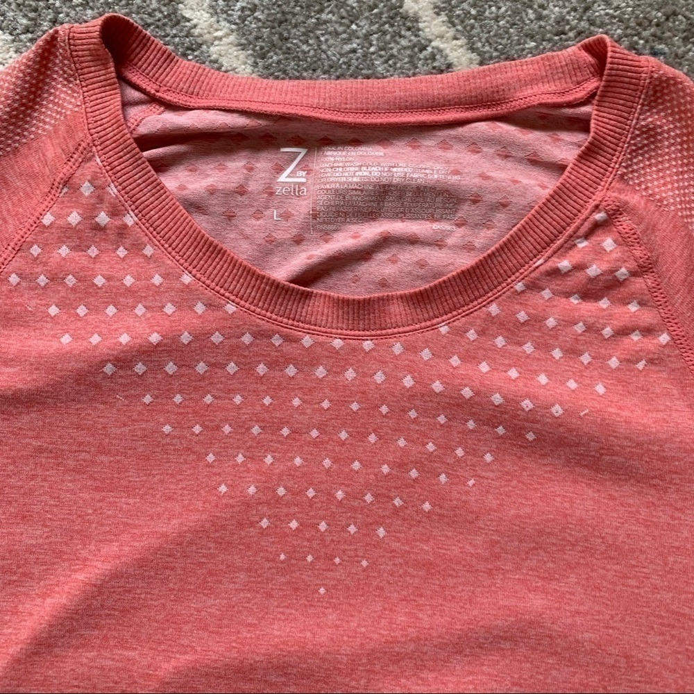 Zella Faded Red Athletic Yoga T-shirt - Picture 2 of 4